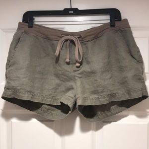 James Perse Linen shorts size 3